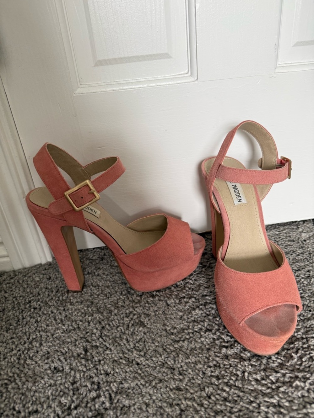 Steve Madden Coral Pink Suede Platform Heels